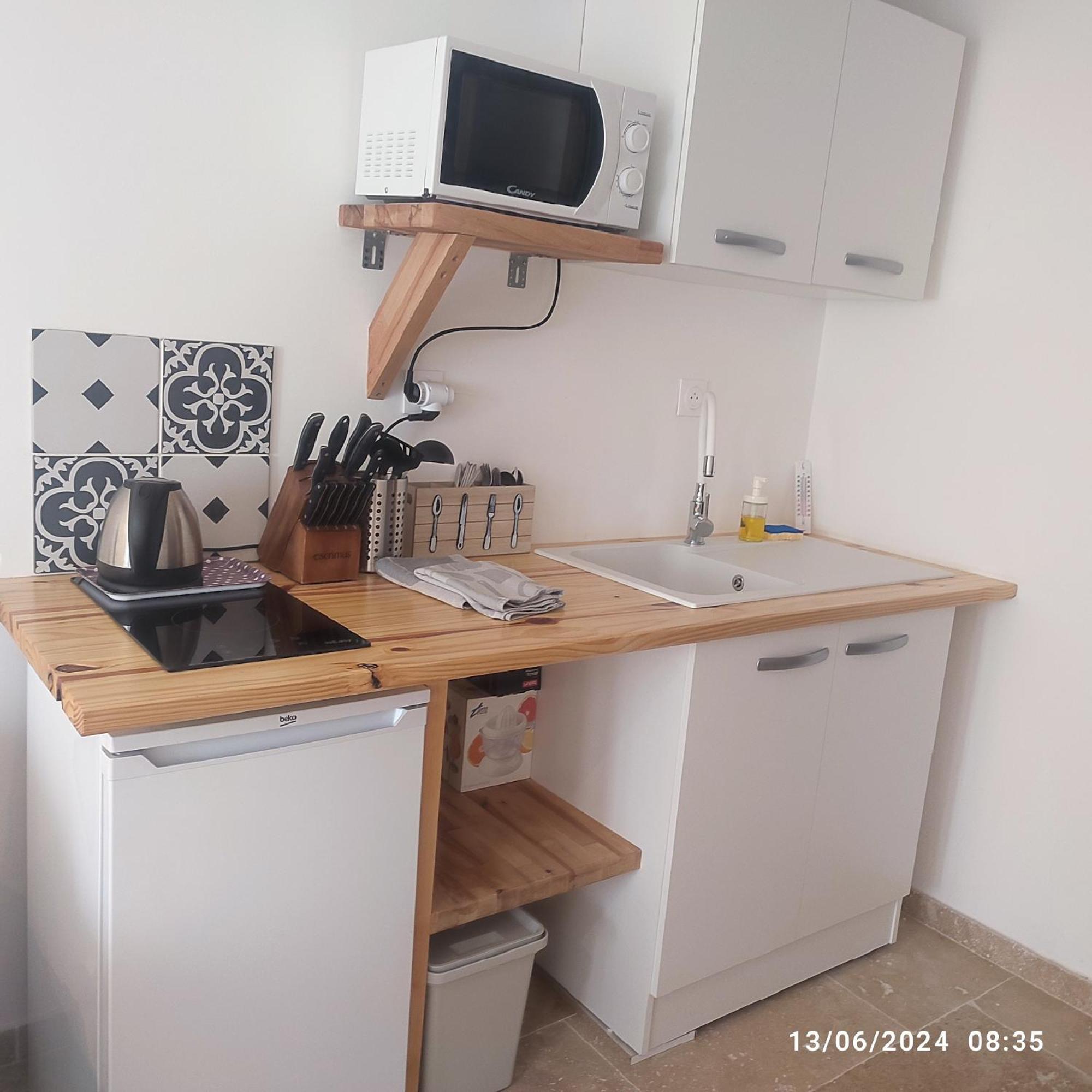 Logement Le Gabian Ampus Dış mekan fotoğraf