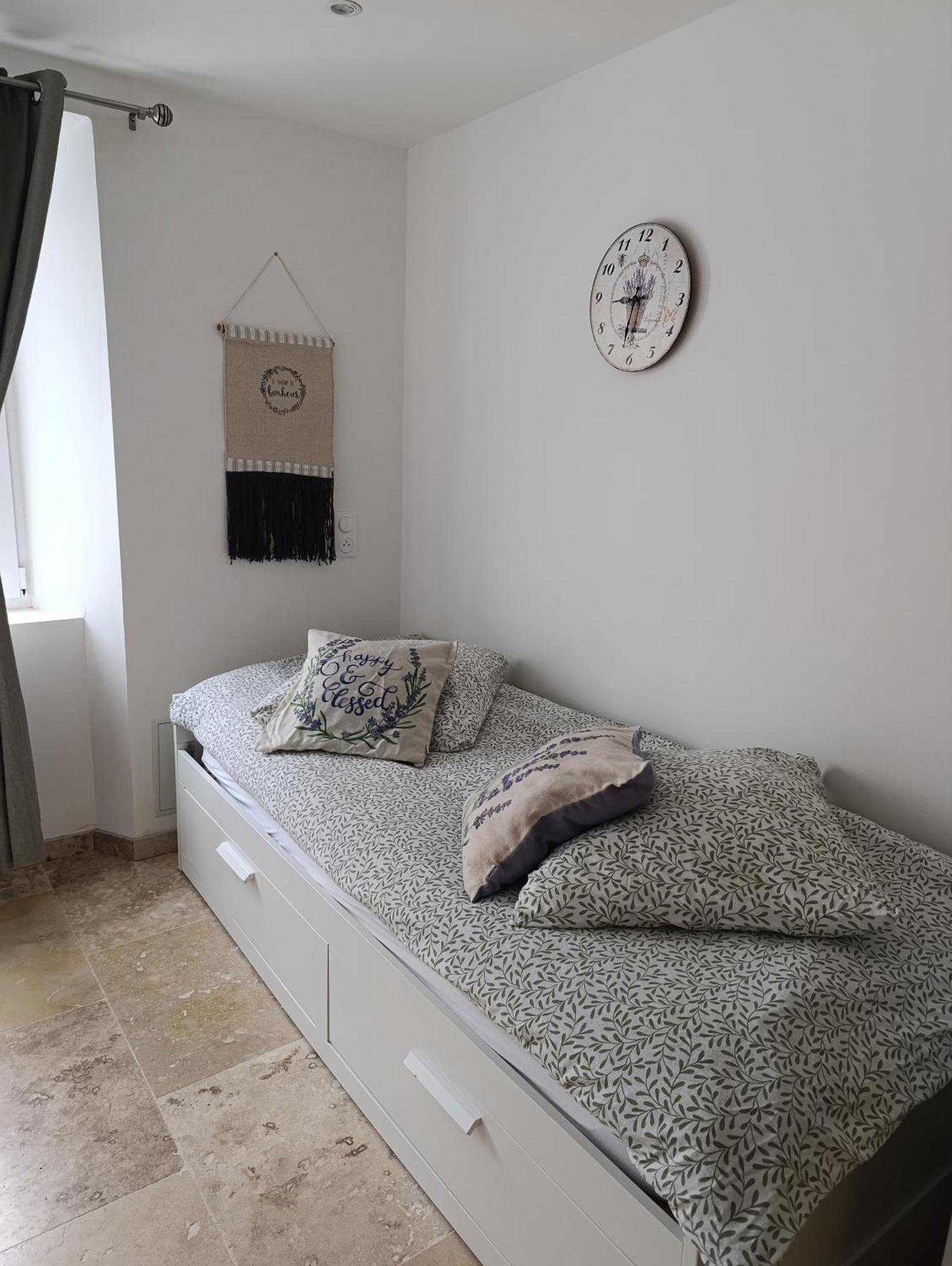 Logement Le Gabian Ampus Dış mekan fotoğraf